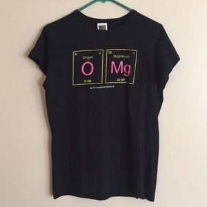 Cute black T-shirt from The Franklin Institute